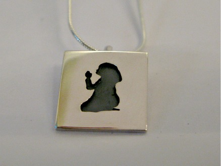 Girl praying pendent